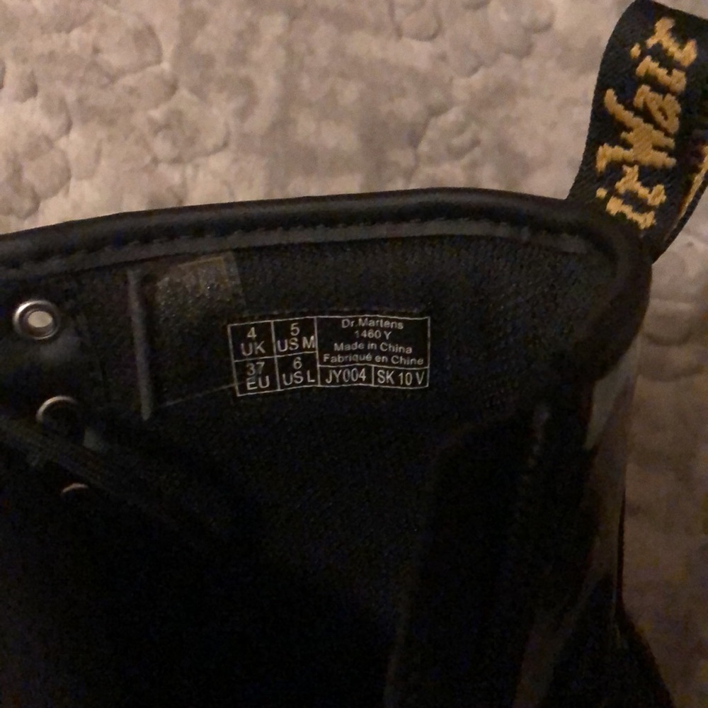 DR MARTENS PATENT LEATHER 1460 Boot - Picture 4 of 4